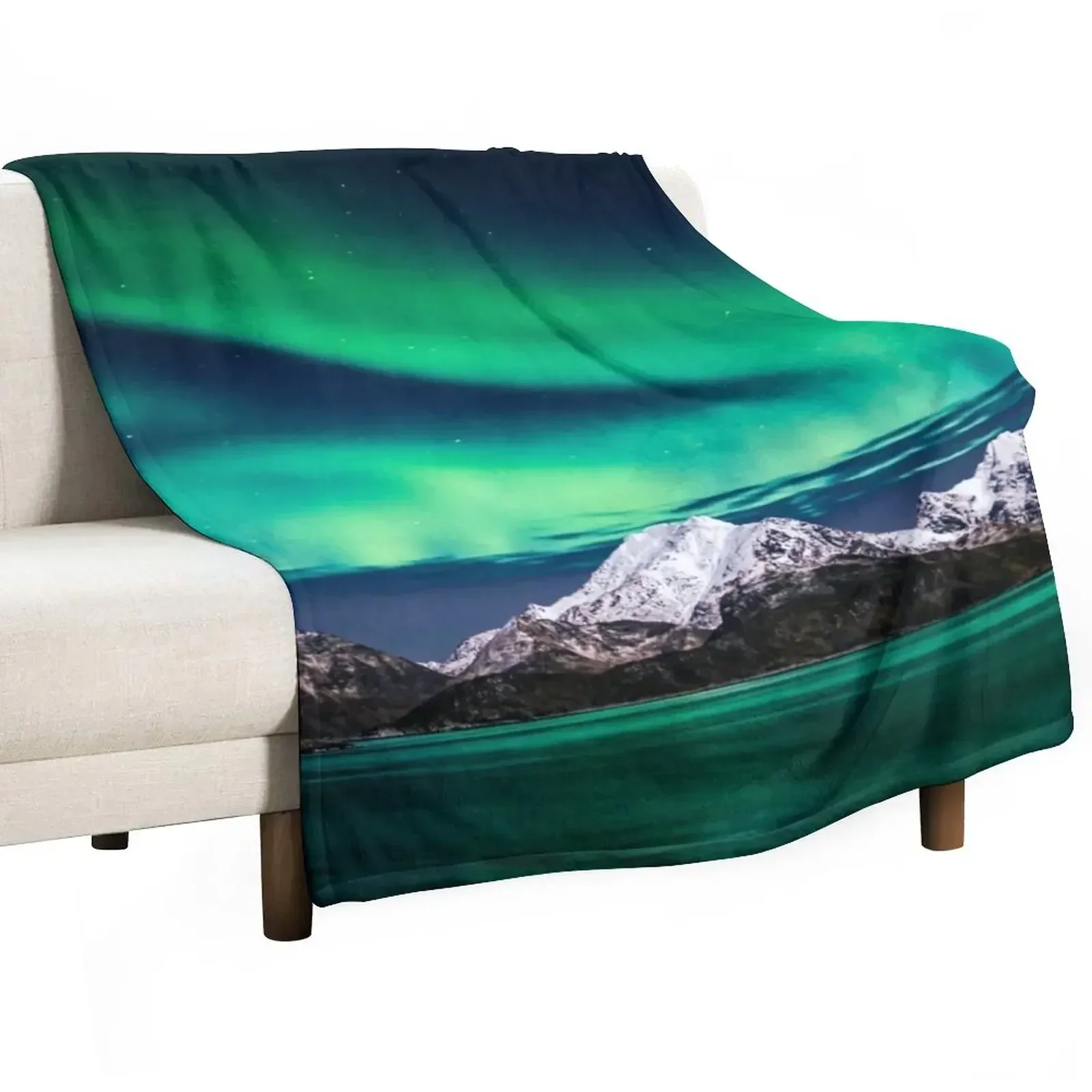 ผ้าห่มลายตารางน่ารัก Mountain  - Home Decor Lighting Brands บทวิจารณ์และราคา
