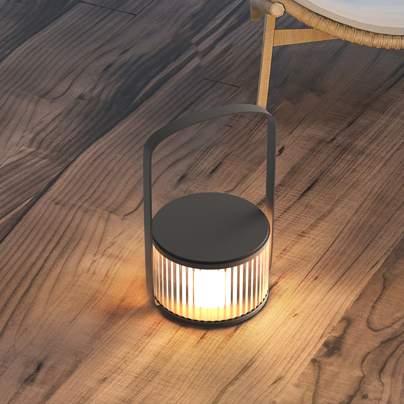 ไฟสนามพลังงานแสงอาทิตย์แบบพกพา - Garden Lighting Decor บทวิจารณ์และราคา